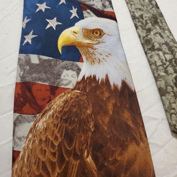 Eagles Wings Patriotic Silk Tie Eagle Statue‎ of Liberty Immigrants Novelty VTG - Picture 1 of 7